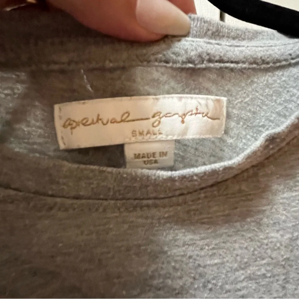 Spiritual Gangster Heather Gray Sleeveless Tee - Picture 3 of 4